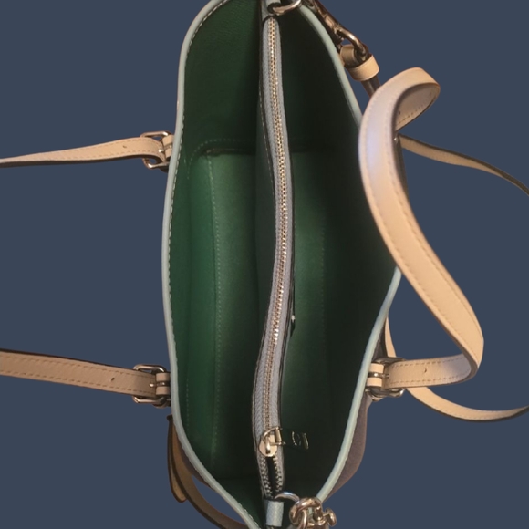 COACH Mollie 25 Tote Bag In Colorblock EUC - Picture 12 of 13